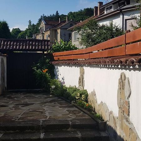 Часовника Hotell Trjavna Eksteriør bilde