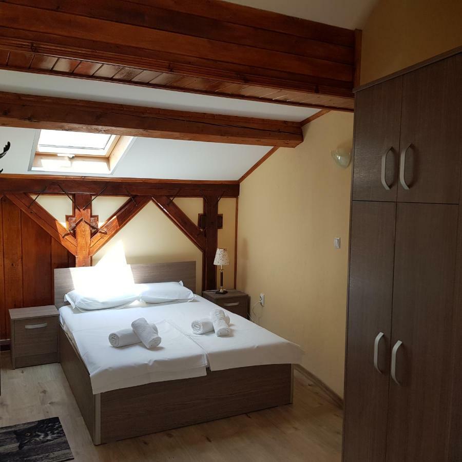 Часовника Hotell Trjavna Eksteriør bilde