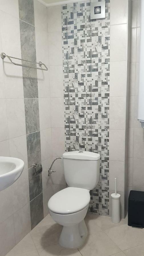 Часовника Hotell Trjavna Eksteriør bilde