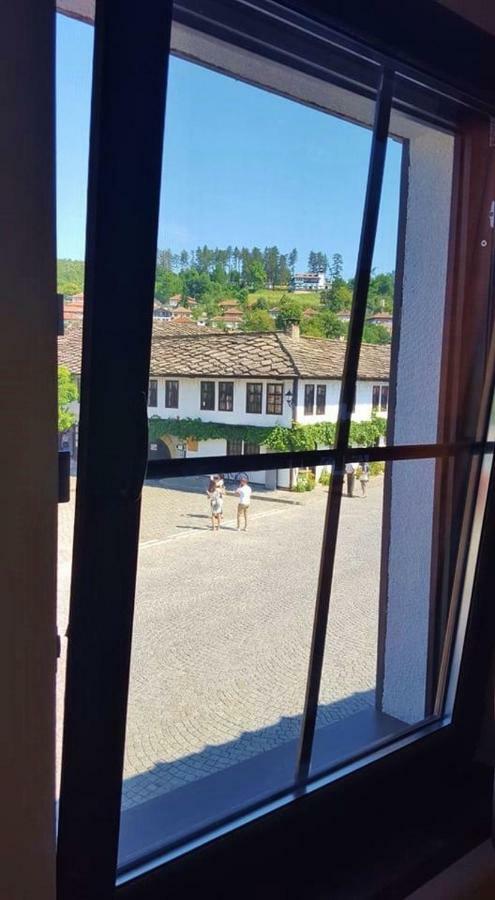 Часовника Hotell Trjavna Eksteriør bilde